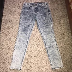 acid wash skinny jeans from delias